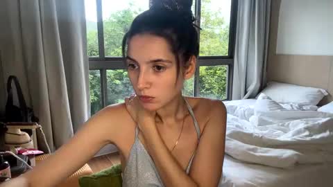 Snapshot of meralynn chatting on 7, 6, 2026 LEVA online show from 7, 6, 2026