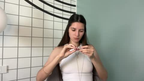 Snapshot of meralynn chatting on 16, 6, 2026 LEVA online show from 16, 6, 2026