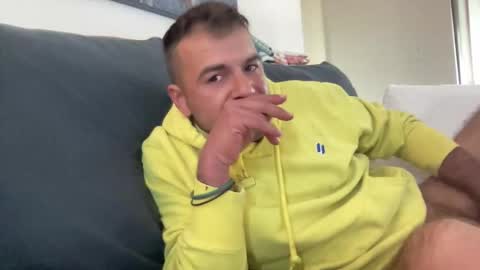 Mercedes190d online show from 8, 2, 2026