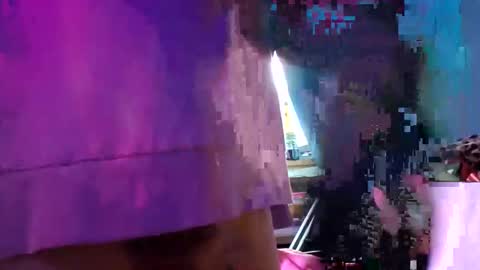 Snapshot of merelyalover chatting on 10, 1, 2025 gurlnips online show from 10, 1, 2025