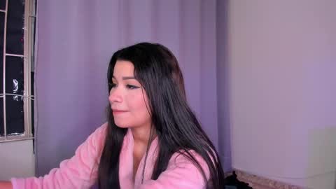 Snapshot of merlia_model chatting on 15, 2, 2025 instagram fernandatoloza01  online show from 15, 2, 2025