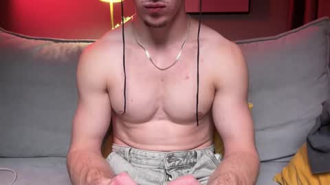 merlin07299 online show from 7, 10, 2025