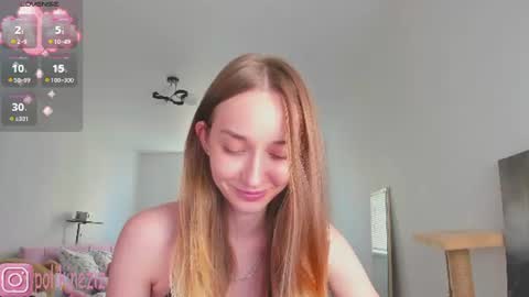 Snapshot of merryl_clark chatting on 18, 7, 2026 Sara online show from 18, 7, 2026