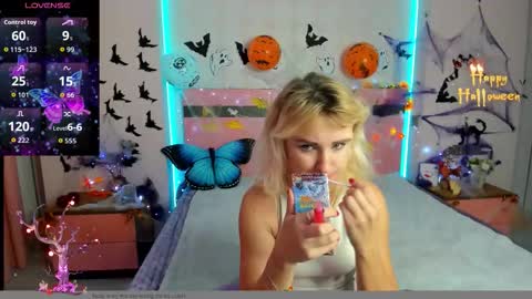 merymidnight online show from 28, 10, 2025