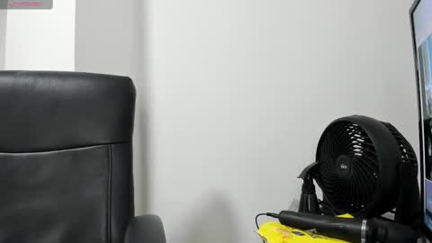 Mery Summer online show from 25, 2, 2025