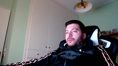 Snapshot of metalic18 chatting on 1, 12, 2025 FunnyTimeHere online show from 1, 12, 2025