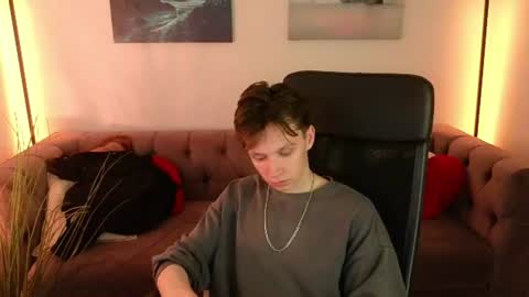 MEVERIK OUSHEN online show from 4, 7, 2026