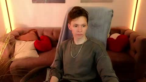 MEVERIK OUSHEN online show from 6, 7, 2026