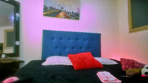 Snapshot of mew_alix chatting on 19, 6, 2026 mew_alix online show from 19, 6, 2026