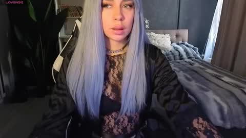 Snapshot of mezzalunaa chatting on 17, 1, 2026 vollmond online show from 17, 1, 2026