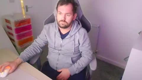 Snapshot of mg_of chatting on 16, 12, 2025 mg-of online show from 16, 12, 2025