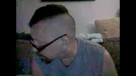 Snapshot of mhitch924 chatting on 27, 5, 2026 mhitch924 online show from 27, 5, 2026