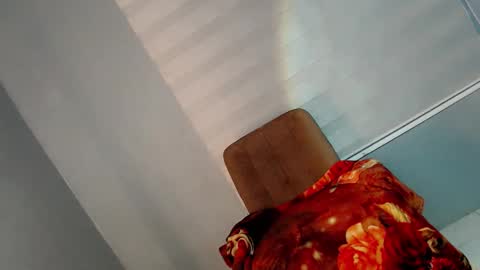 Snapshot of mi_amor18 chatting on 28, 12, 2024 Hera online show from 28, 12, 2024