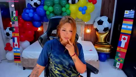 Snapshot of mia_18v chatting on 13, 6, 2026 Violett online show from 13, 6, 2026