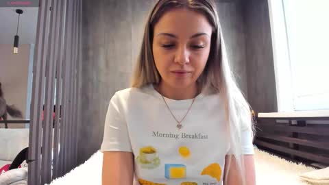 Mia online show from 8, 3, 2026