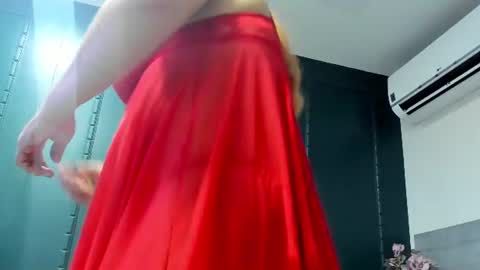 mia_amber_ online show from 15, 7, 2026