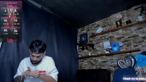 Snapshot of mia_and_vincentt chatting on 31, 5, 2026 Mia and vincentt model indepent online show from 31, 5, 2026