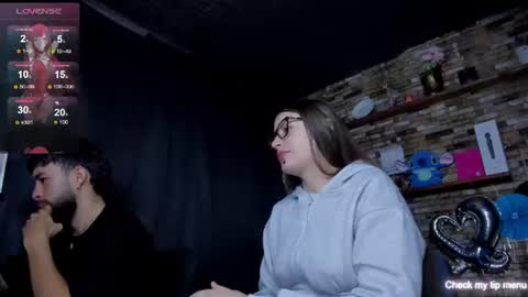 Snapshot of mia_and_vincentt chatting on 22, 6, 2026 Mia and vincentt model indepent online show from 22, 6, 2026