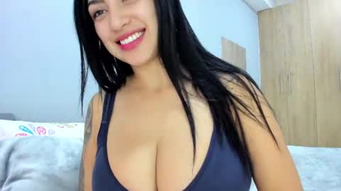 mia_belmonte online show from 11, 7, 2026