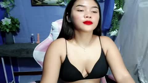 Mia online show from 6, 1, 2026