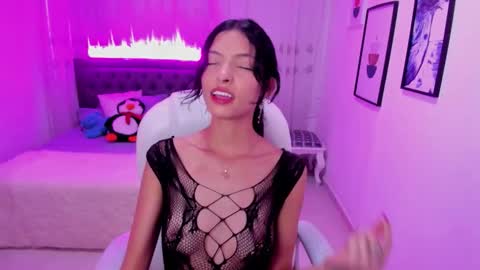 Snapshot of mia_clay1 chatting on 26, 11, 2025 Mia online show from 26, 11, 2025