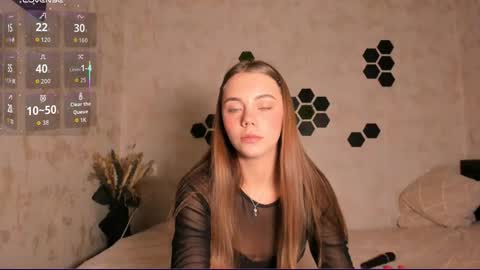Snapshot of mia_com chatting on 14, 9, 2025 Mia next stream Thursday 1400 UTC1 Friday 1400 UTC1 online show from 14, 9, 2025