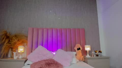 Snapshot of mia_culpa22 chatting on 7, 5, 2026 Mia Culpa online show from 7, 5, 2026
