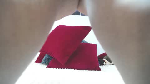 Mia online show from 28, 1, 2025