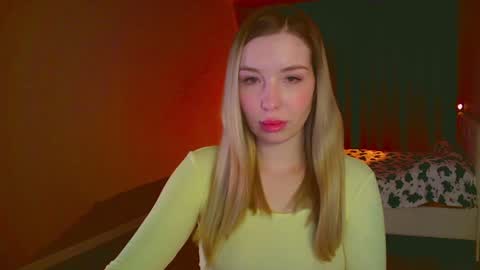 Mia online show from 9, 2, 2025