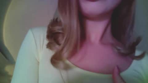 Mia online show from 6, 3, 2026