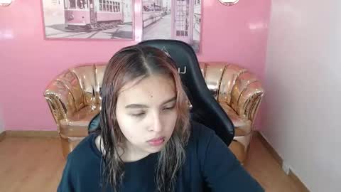 Mia online show from 12, 10, 2025