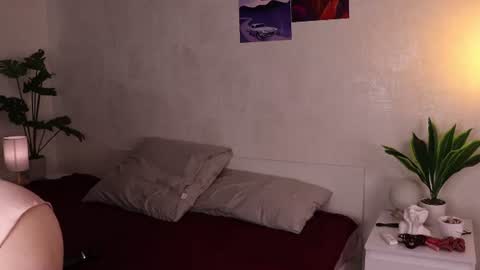 Snapshot of mia_frizz chatting on 11, 6, 2026 Mia online show from 11, 6, 2026