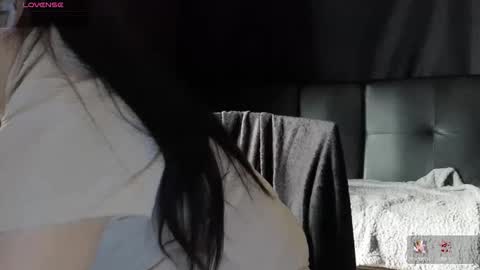 Snapshot of mia_g0ld chatting on 26, 3, 2026 Golden ones online show from 26, 3, 2026