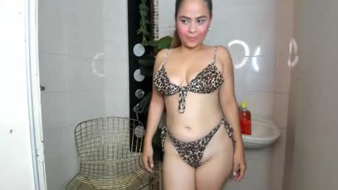 Snapshot of mia_hansper chatting on 10, 1, 2025 Mia online show from 10, 1, 2025