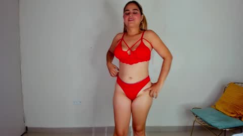 Snapshot of mia_hansper chatting on 17, 1, 2025 Mia online show from 17, 1, 2025