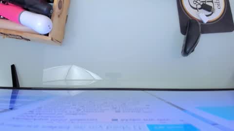    online show from 4, 1, 2025