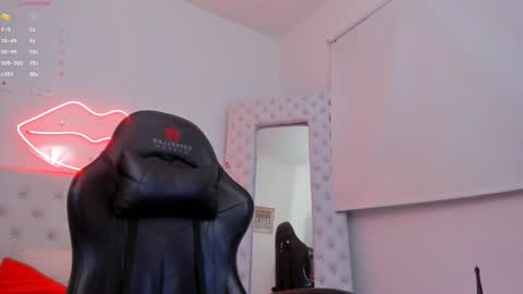    online show from 28, 1, 2025