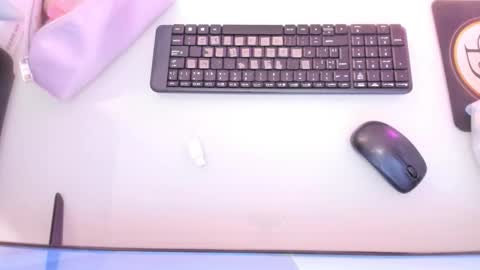    online show from 6, 11, 2025