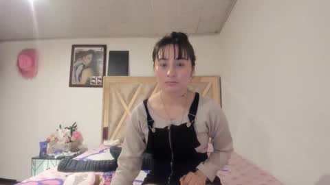 mia kaneee online show from 18, 10, 2025