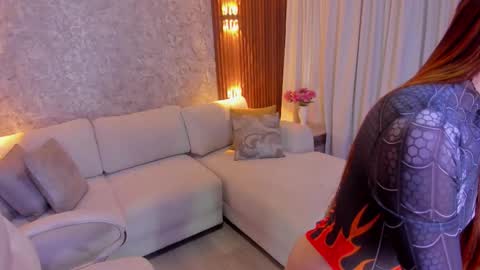 Snapshot of mia_lanee_ chatting on 15, 12, 2025 Mia Lane online show from 15, 12, 2025