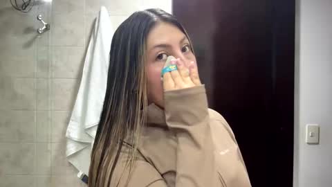 Snapshot of mia_lehn chatting on 22, 3, 2026 MIA online show from 22, 3, 2026