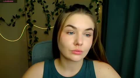 mia_lemm online show from 20, 2, 2026