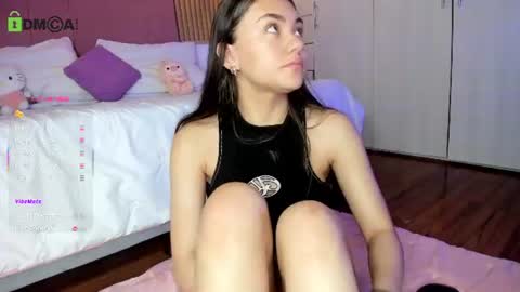 Mia Nevaeh - follow me online show from 9, 6, 2026