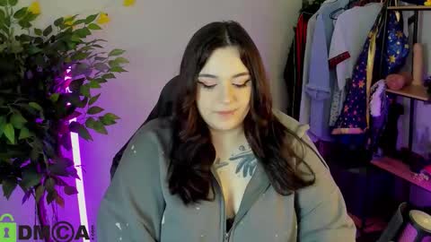 Snapshot of mia_r0ss chatting on 7, 2, 2026 Mia online show from 7, 2, 2026