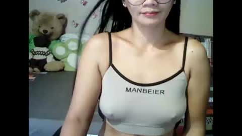 mia_rein online show from 22, 11, 2025