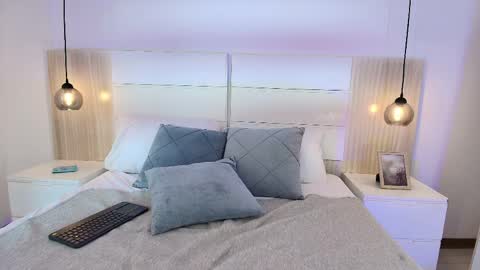 Snapshot of mia_smithh__ chatting on 9, 4, 2026 Mia online show from 9, 4, 2026