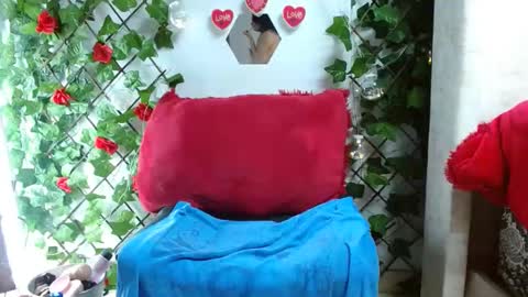 Mia squirt big INDEPENDENT MODEL...ONLYFANS  online show from 25, 1, 2025