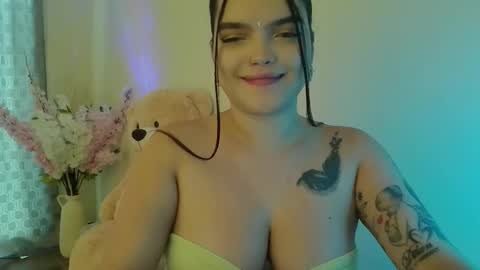 Snapshot of mia_thopsom chatting on 22, 2, 2026 mia_thopsom online show from 22, 2, 2026