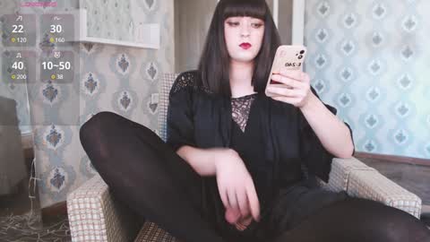 mia_wallase online show from 1, 12, 2024