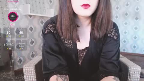 mia_wallase online show from 4, 3, 2025